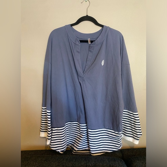 Free People FP Movement Side To Side Layer Top - Picture 5 of 12